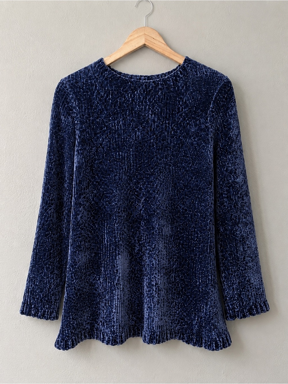 Grace The Perfect Fit Chenille Sweater Women’s L Navy Blue Plush Soft Crew Neck